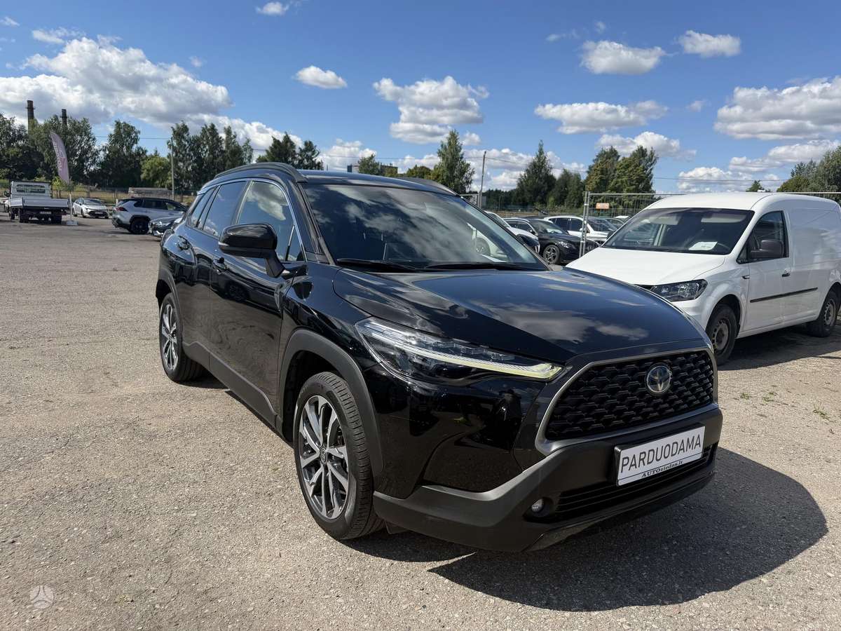 Toyota Corolla Cross - 2