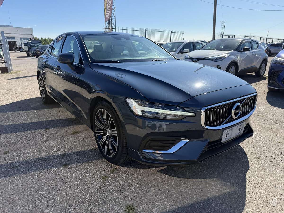 Volvo S60 - 3