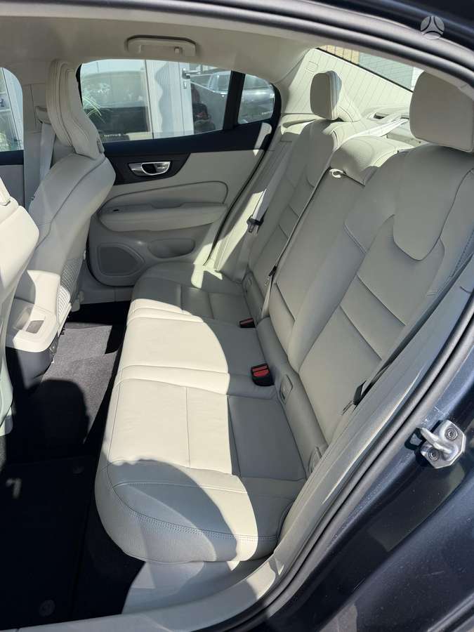 Volvo S60 - 7