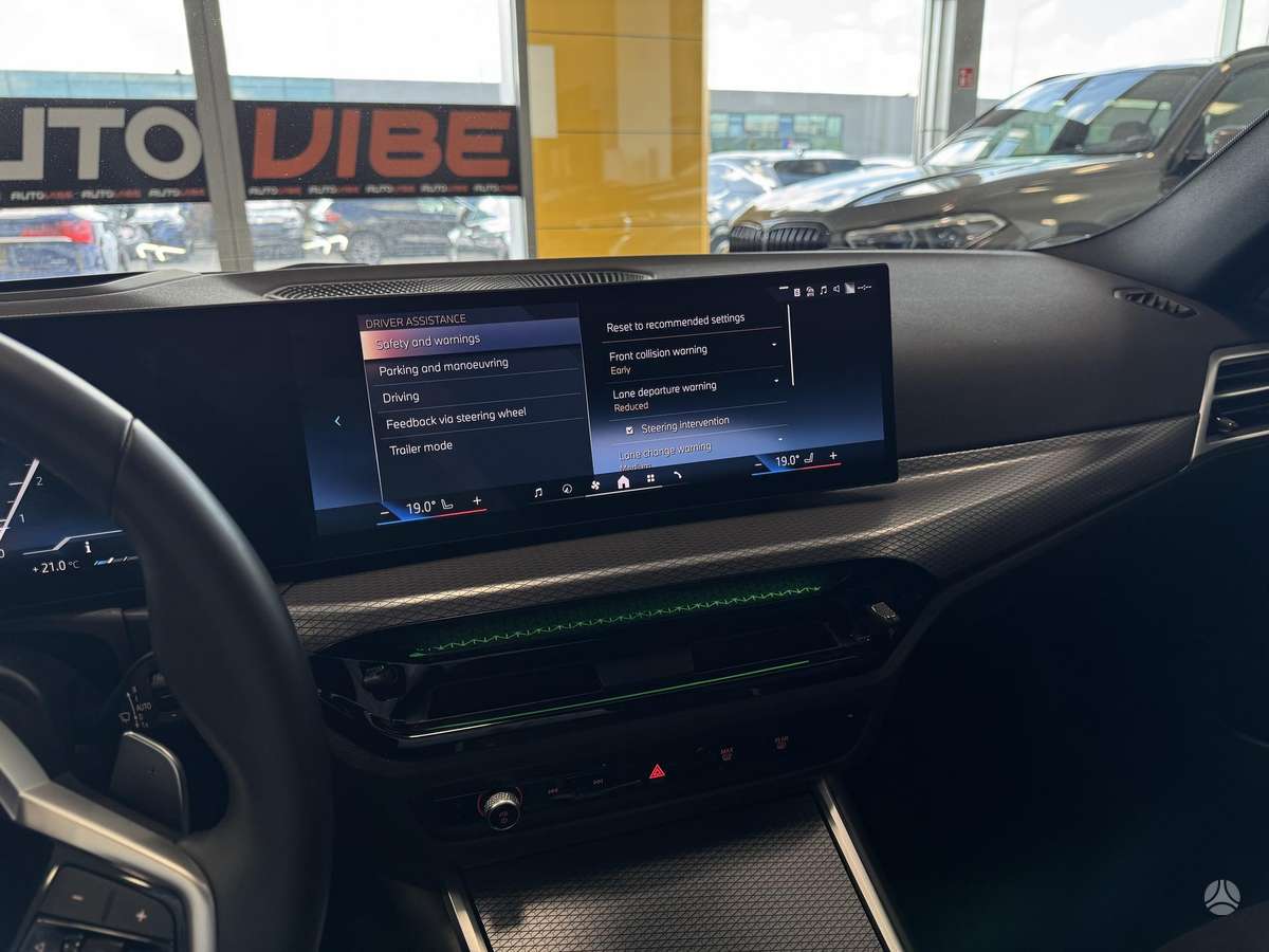 BMW 318, 2.0 l., Универсал