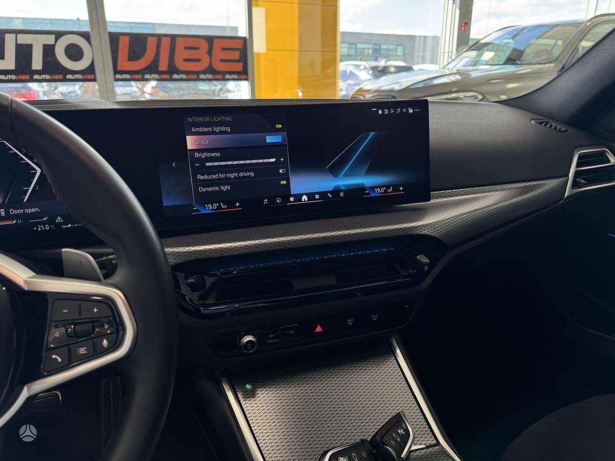 BMW 318, 2.0 l., Универсал