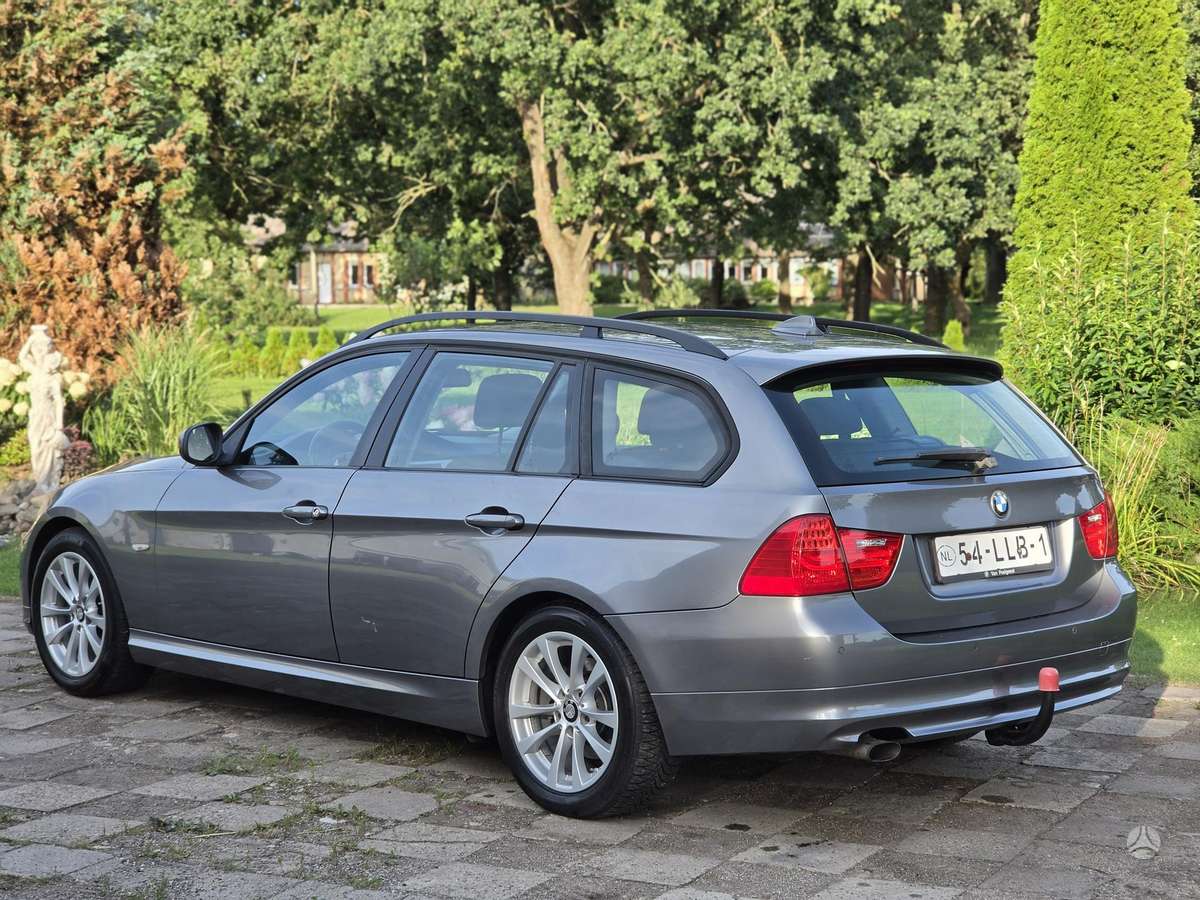 BMW 318, 2.0 l., wagon