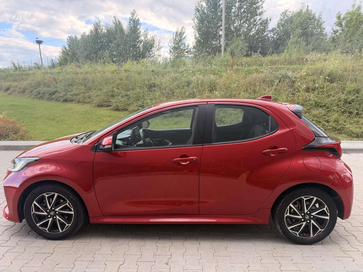 Toyota Yaris - 8