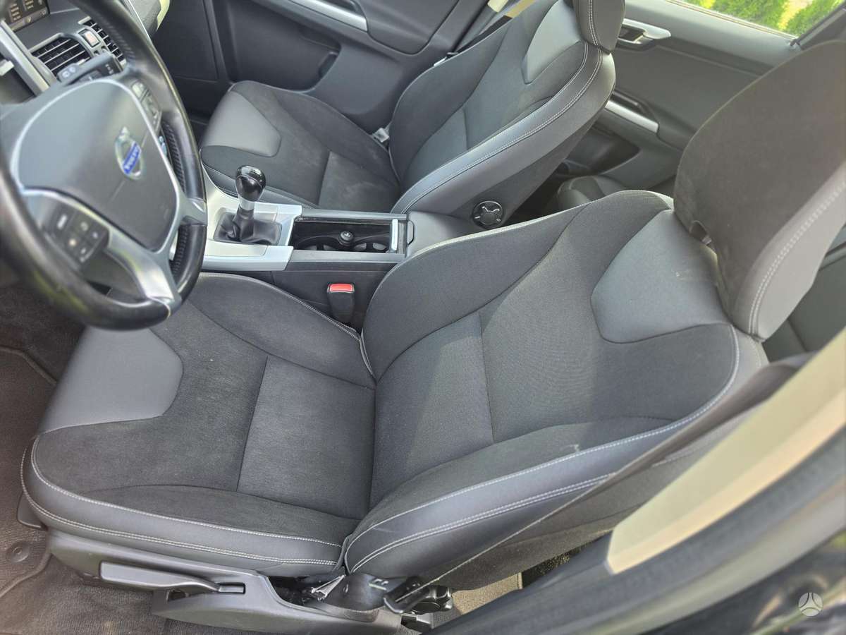 Volvo XC60 - 12
