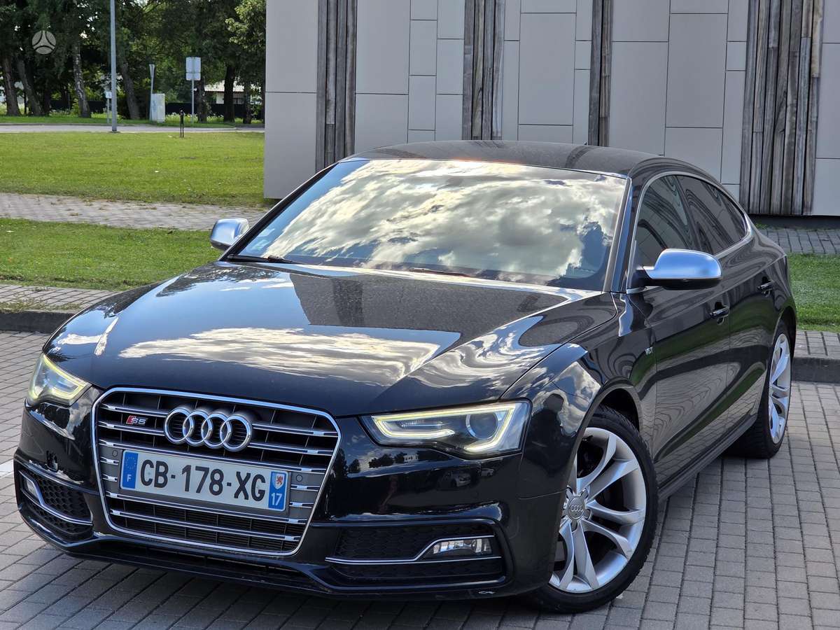 Audi S5, 3.0 l., Седан