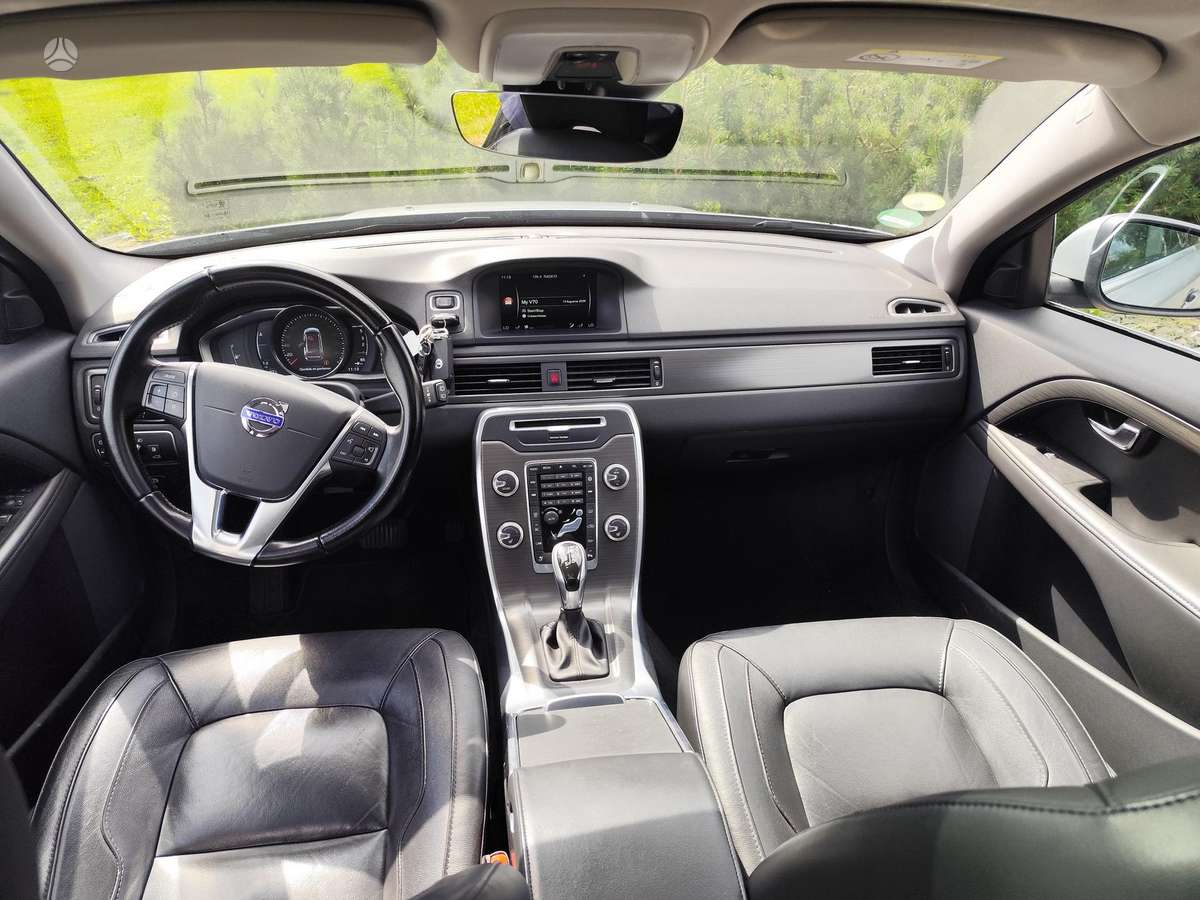 Volvo V70, 2.0 l., Универсал