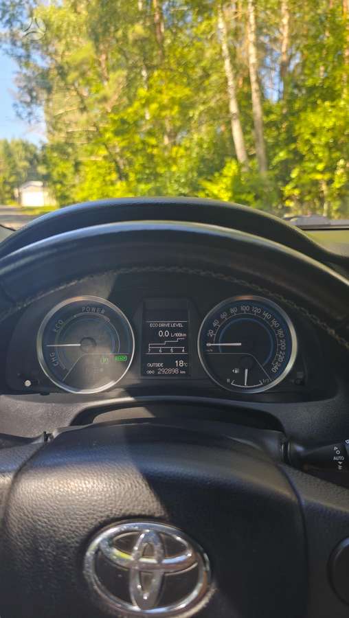 Toyota Auris - 10