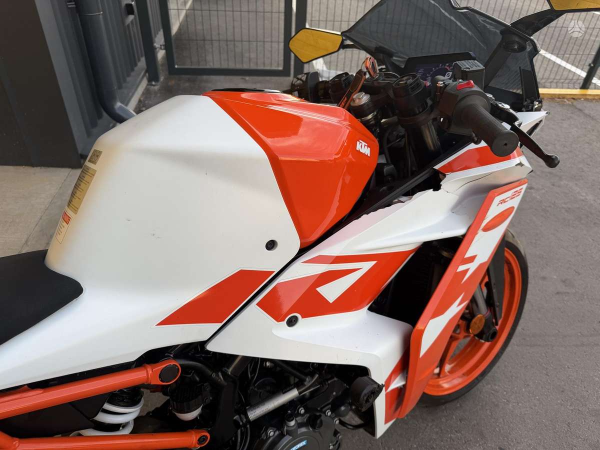 KTM RC 125cc, superbikes