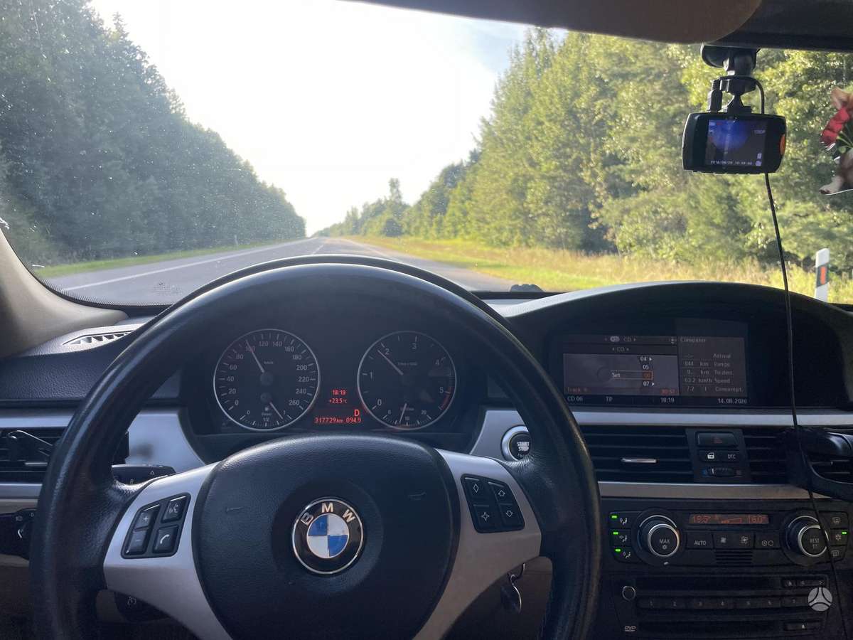 BMW 320, 2.0 l., Универсал