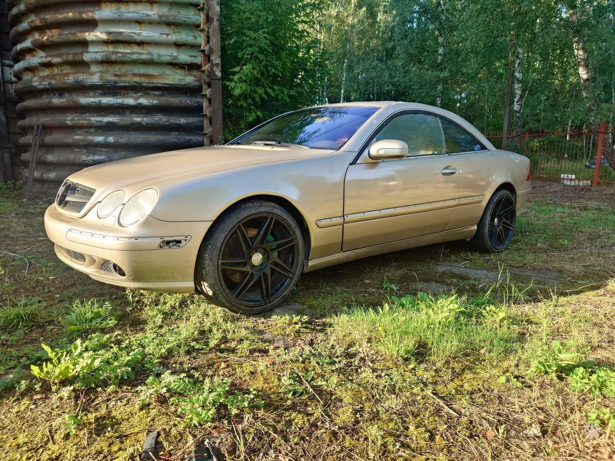 Mercedes-Benz CL600