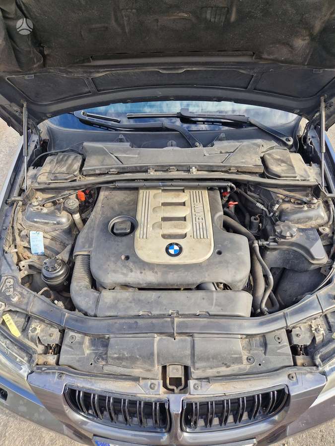 BMW 330, 3.0 l., wagon