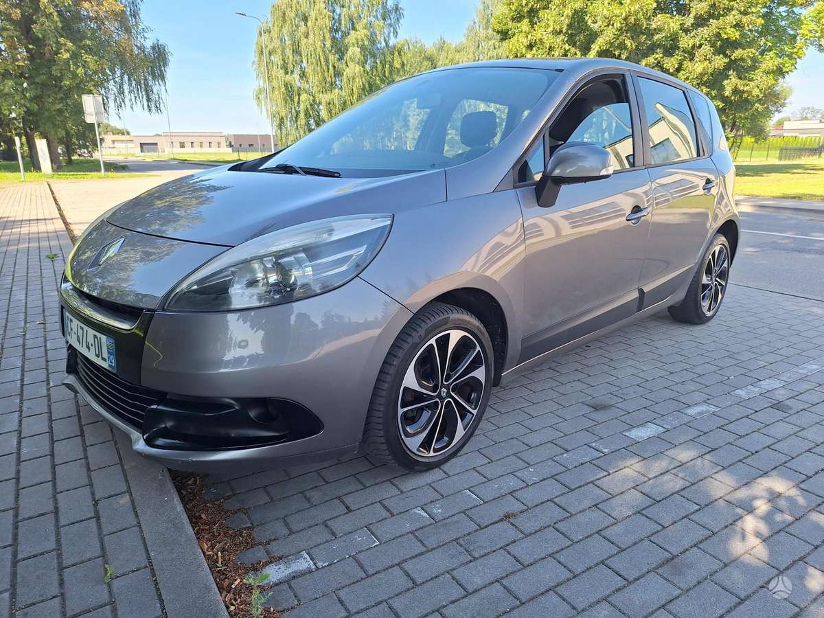 Renault Scenic, 1.5 l., Минивэн