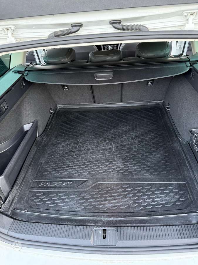 Volkswagen Passat, 2.0 l., Универсал