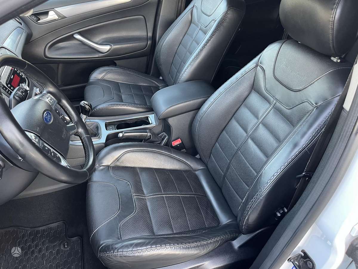 Ford Mondeo, 2.2 l., Хэтчбек