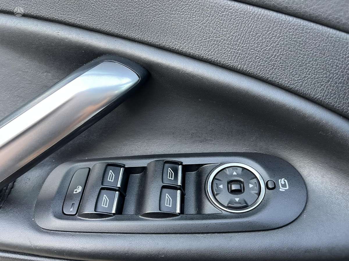 Ford Mondeo, 2.2 l., Хэтчбек