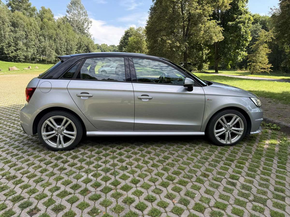 Audi A1, 1.4 l., hatchback