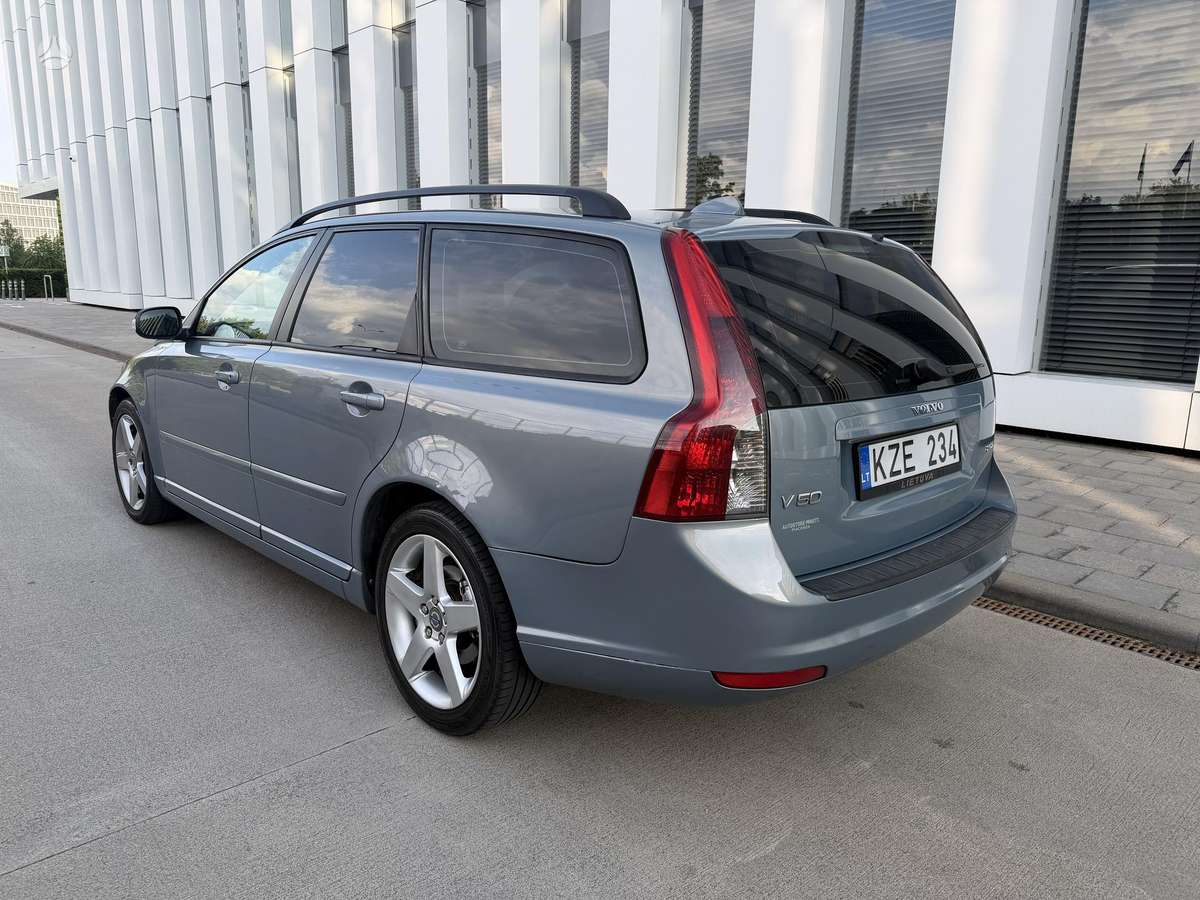 Volvo V50, 2.0 l., Универсал