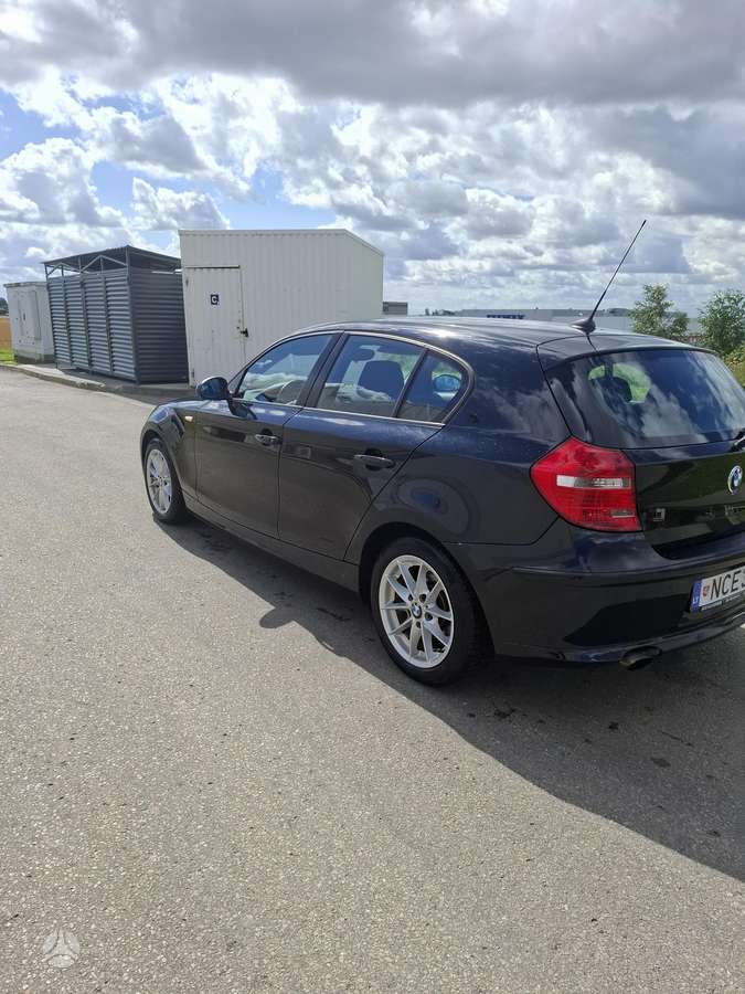 BMW 116, 1.6 l., hatchback