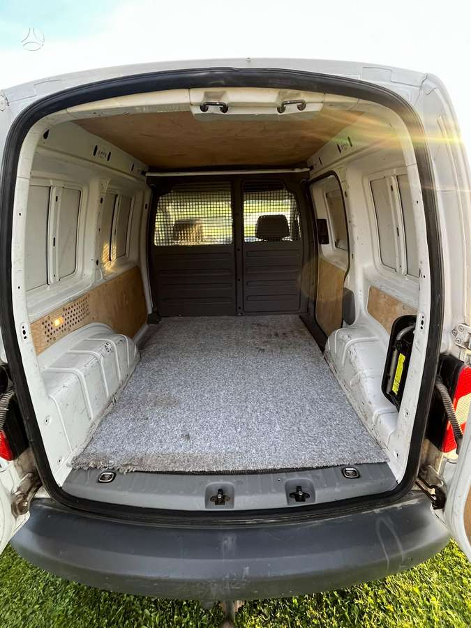 Volkswagen Caddy - 9