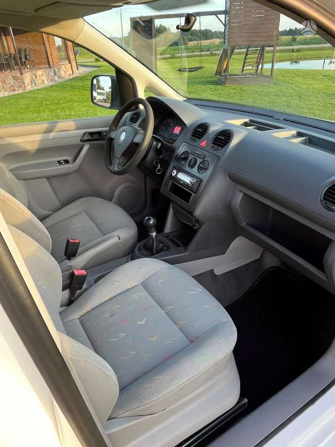 Volkswagen Caddy - 12