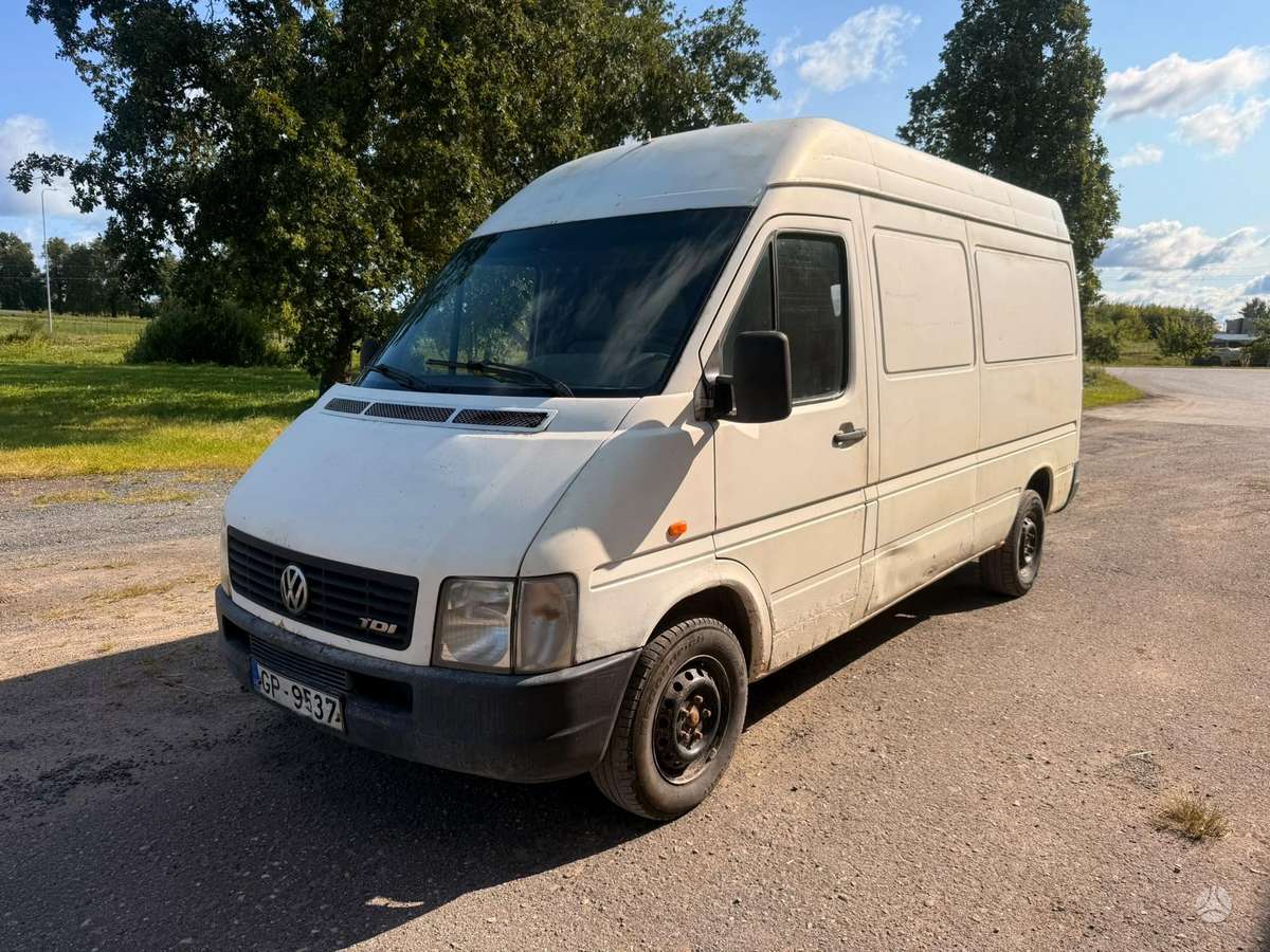 Volkswagen LT - 1