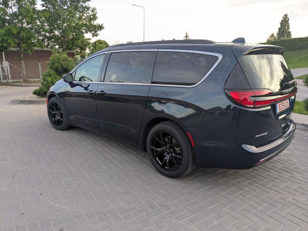 Chrysler Pacifica, 3.6 l., Минивэн