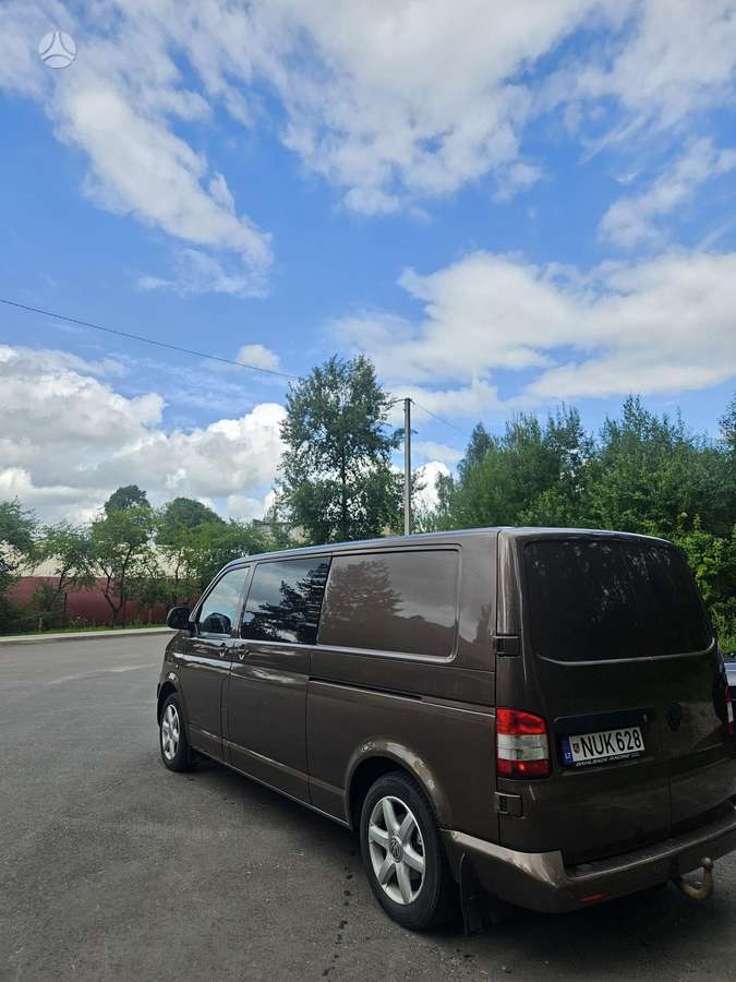 Volkswagen Transporter - 4