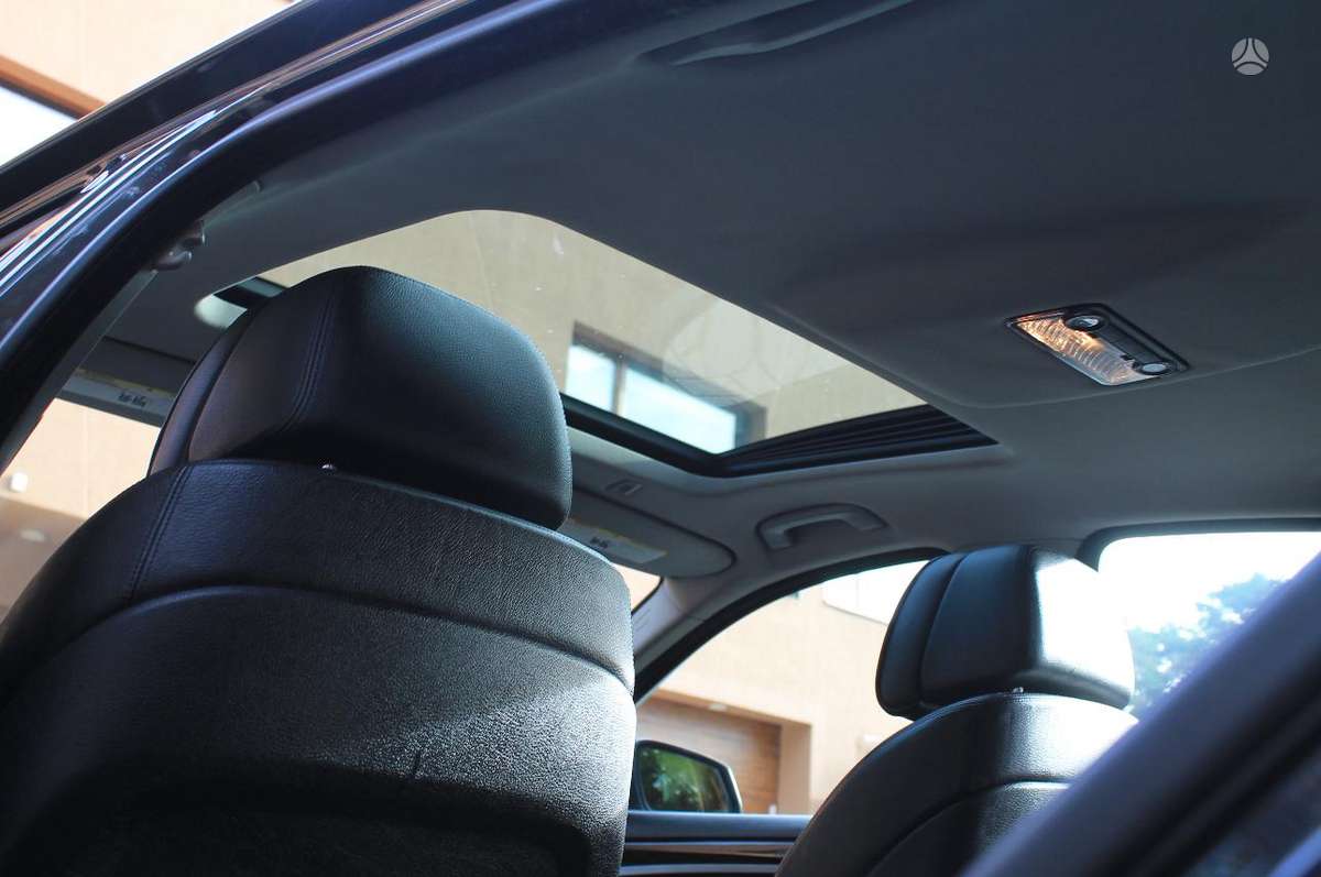BMW 535, 3.0 l., Седан