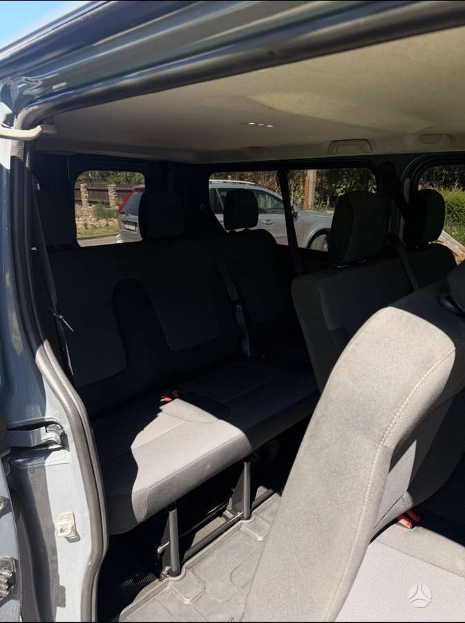 Renault Trafic, keleivinis mikroautobusas