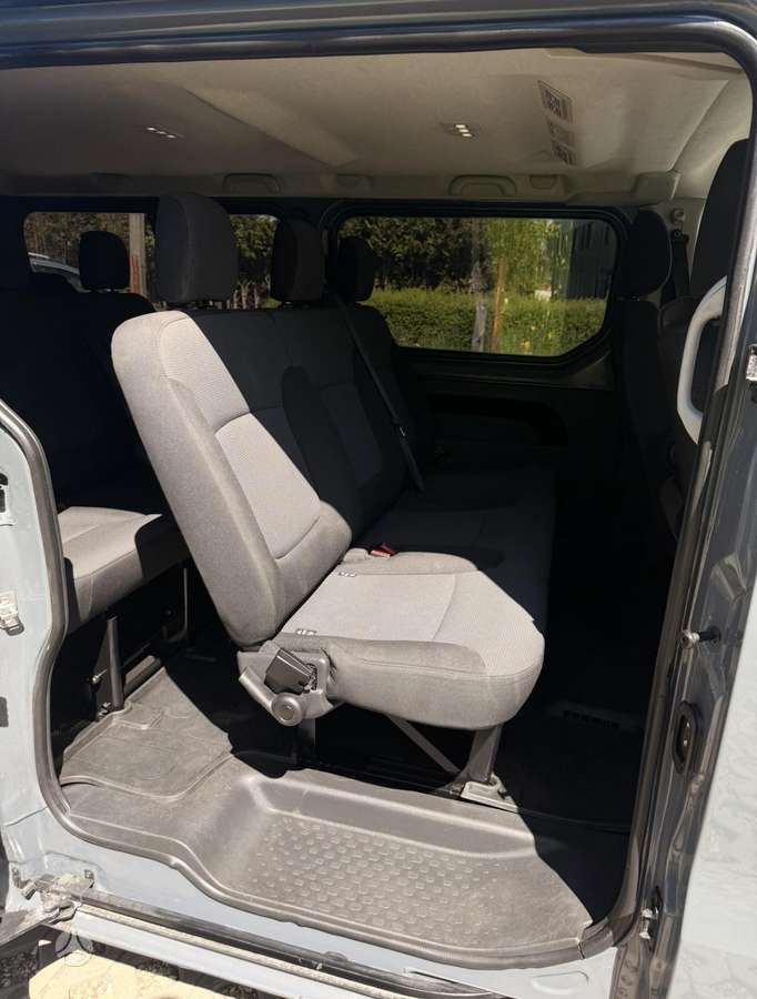 Renault Trafic, keleivinis mikroautobusas