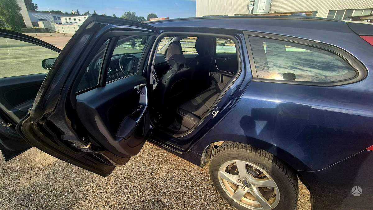 Volvo V60 - 12