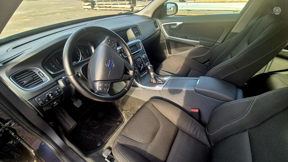 Volvo V60, 1.6 l., Универсал