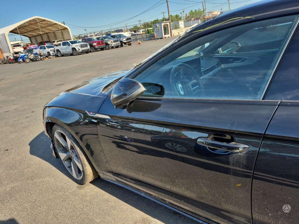 Audi A5, saloon / sedan