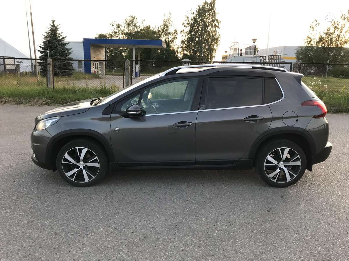 Peugeot 2008 - 6