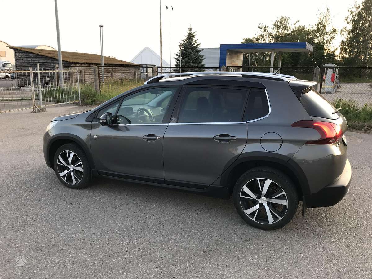 Peugeot 2008 - 7