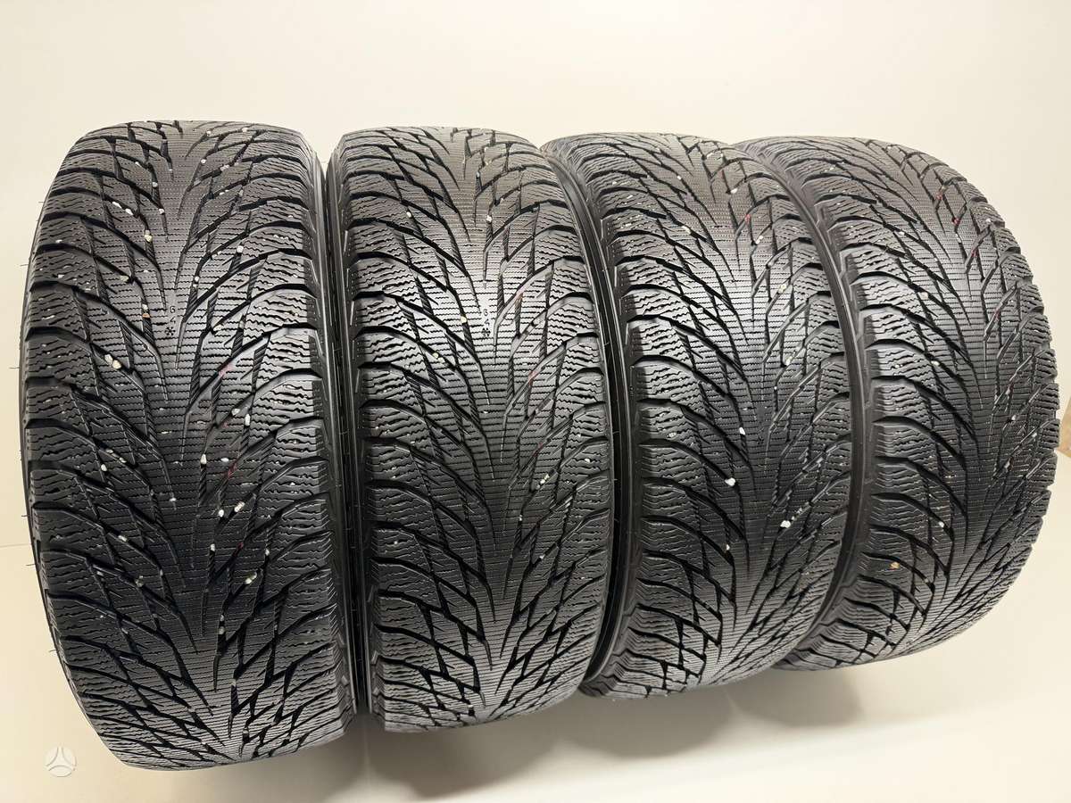 Nokian Hakka R2, winter 215/60 R16