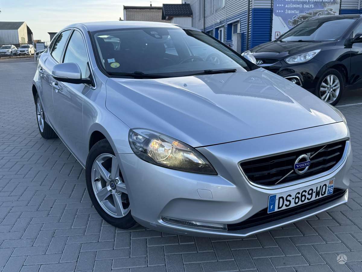 Volvo V40 - 3