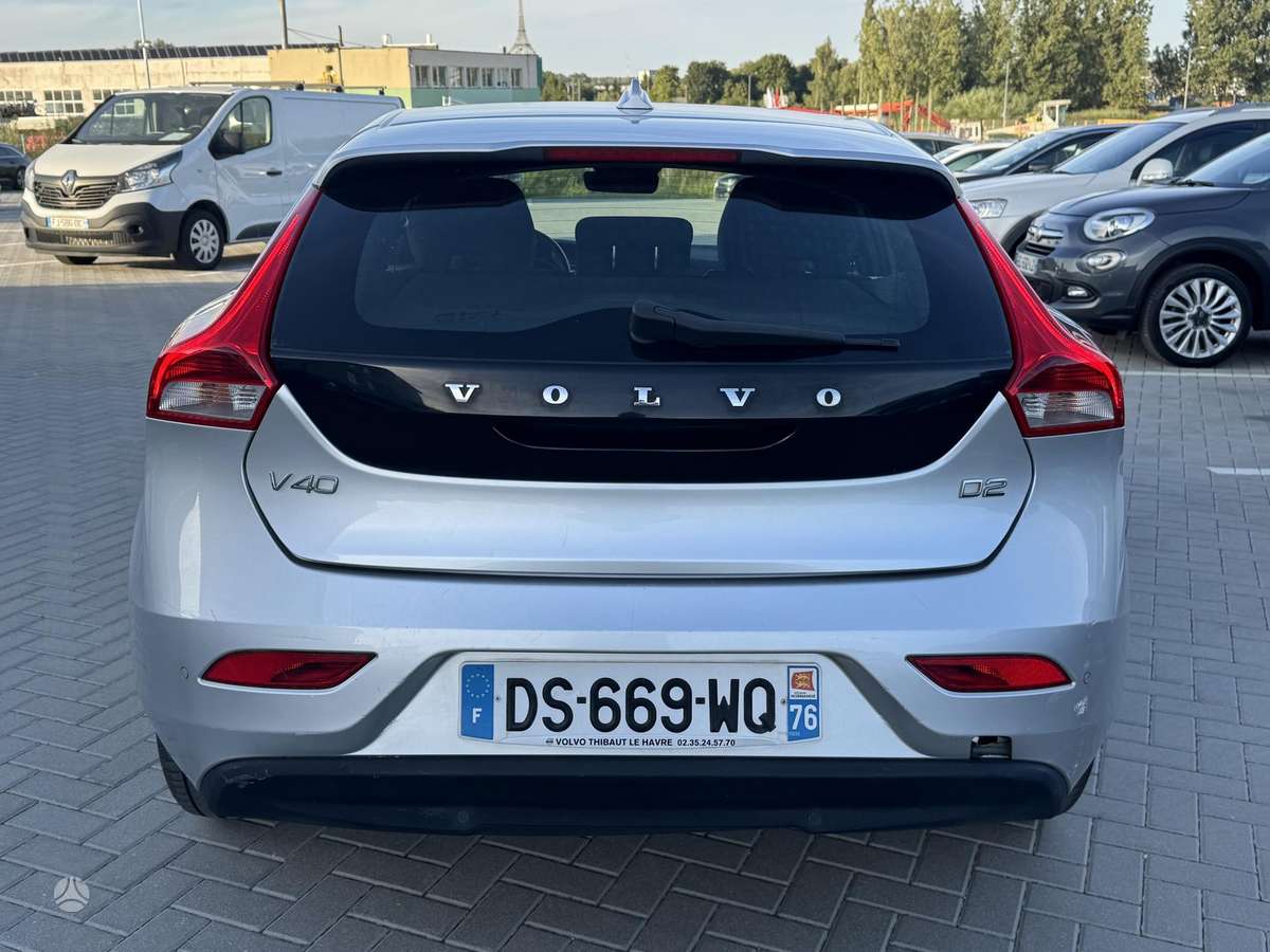Volvo V40 - 5