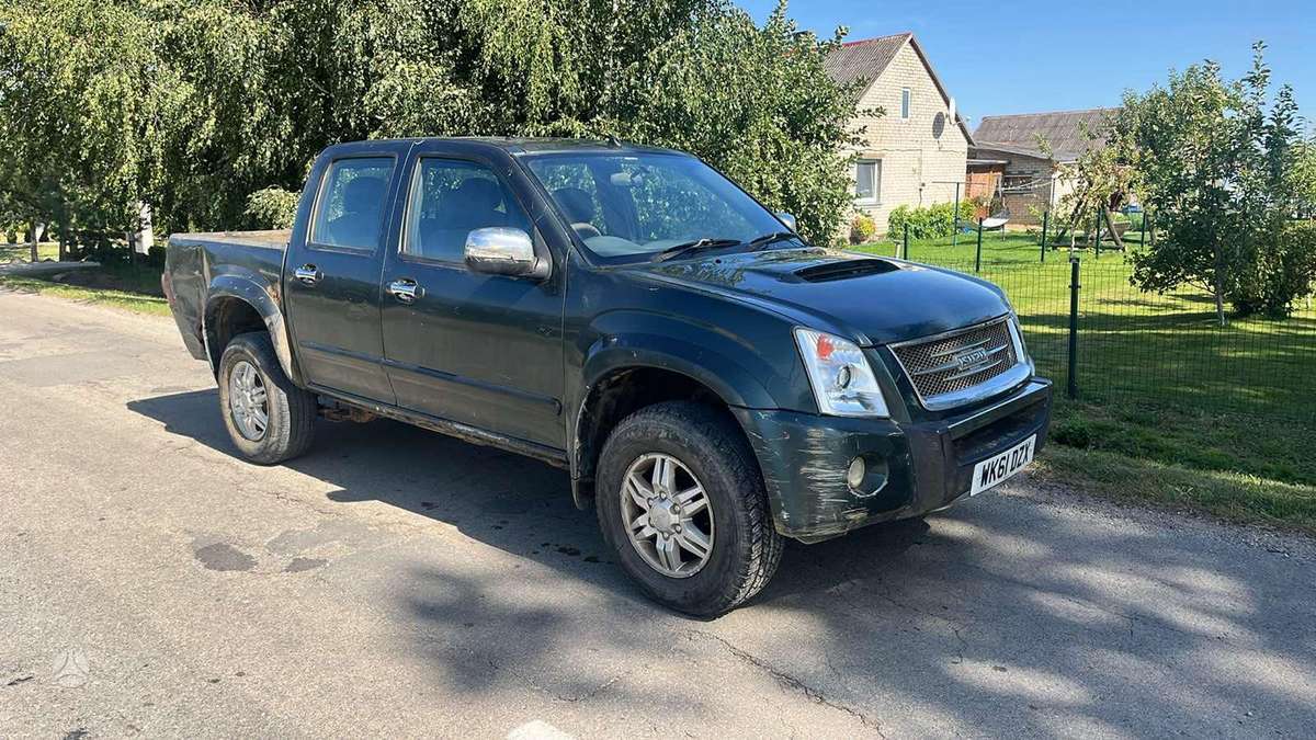 Isuzu Rodeo, 2.5 l., Пикап