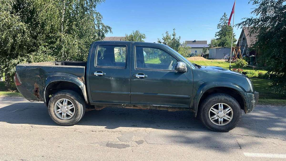 Isuzu Rodeo, 2.5 l., Пикап