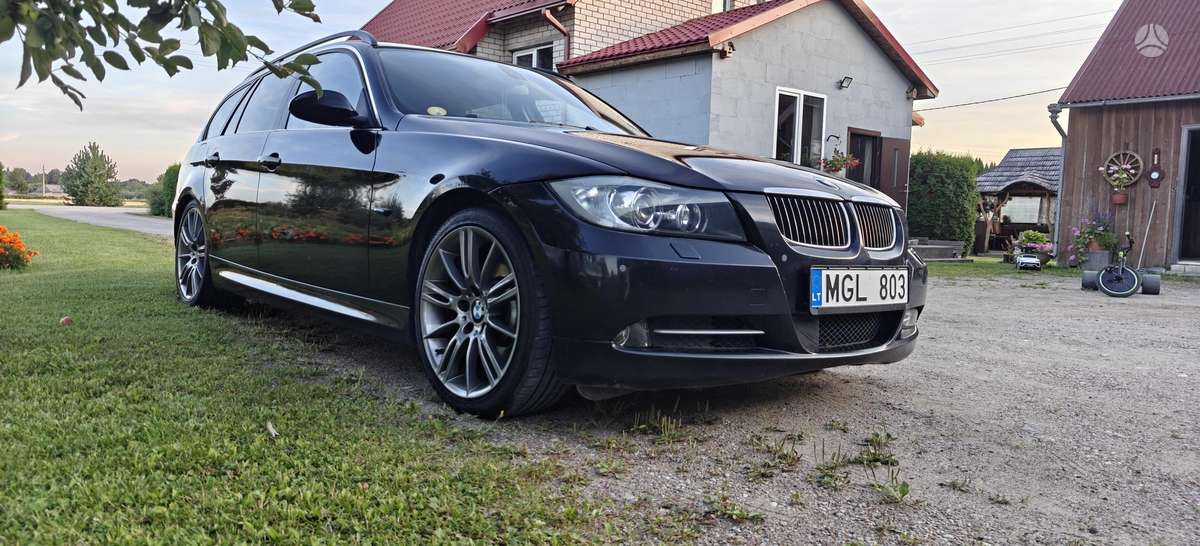 BMW 330, 3.0 l., Универсал