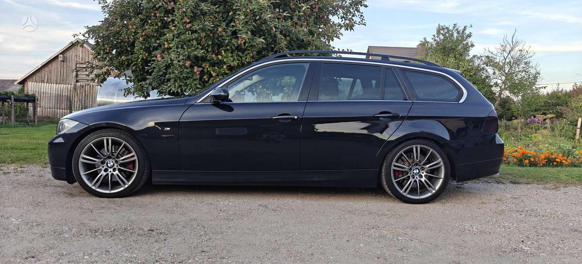 BMW 330, 3.0 l., Универсал