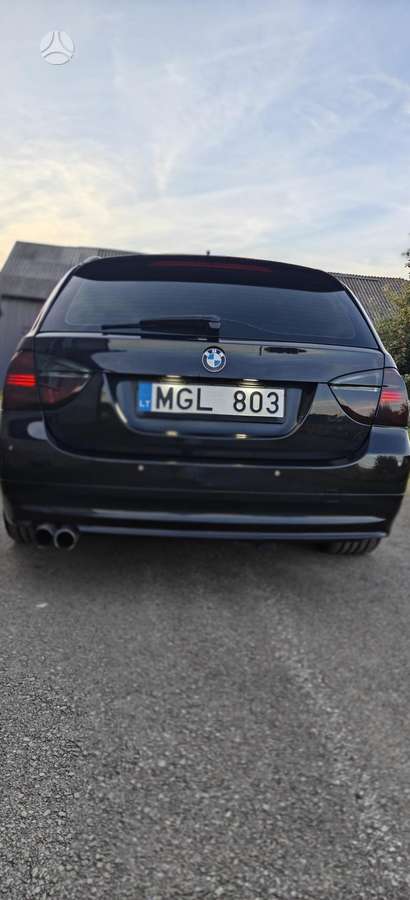 BMW 330, 3.0 l., wagon