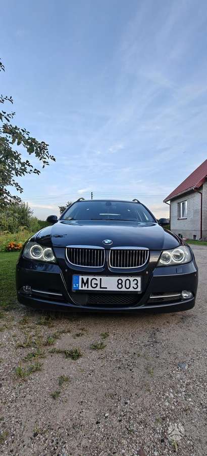 BMW 330, 3.0 l., wagon