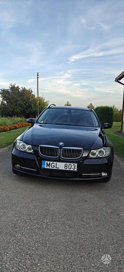 BMW 330, 3.0 l., wagon