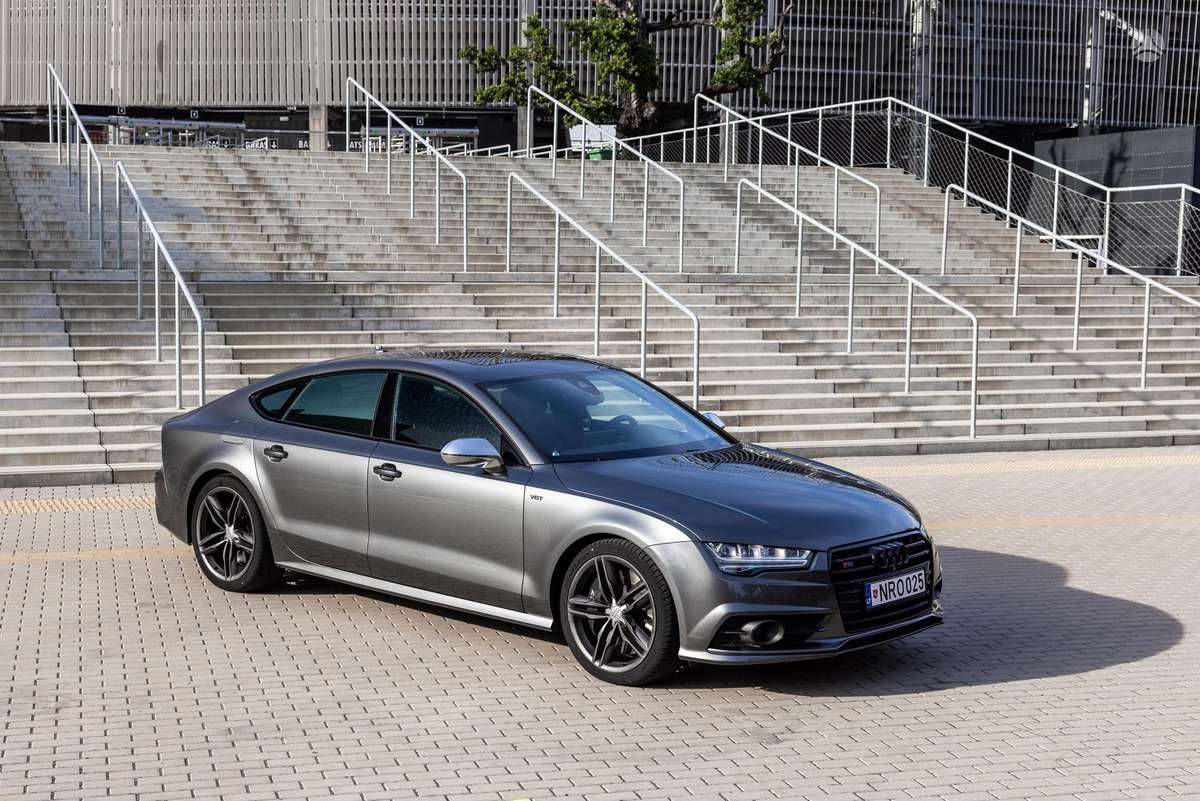 Audi S7, 4.0 l., Седан