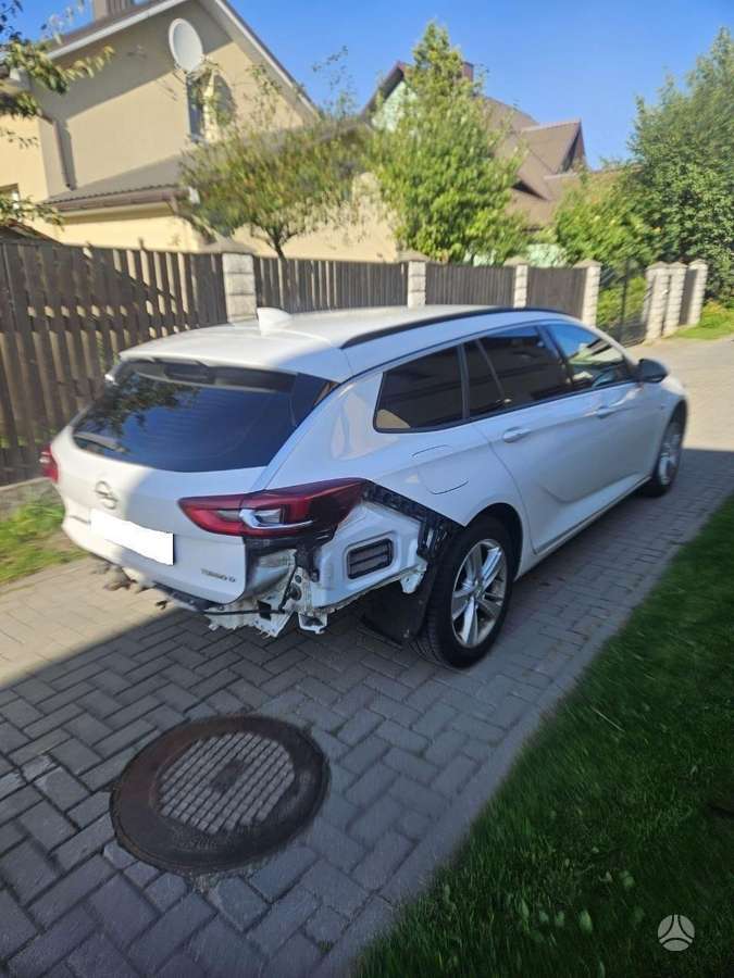 Opel Insignia, 1.6 l., Универсал