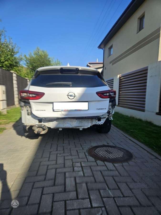 Opel Insignia, 1.6 l., Универсал