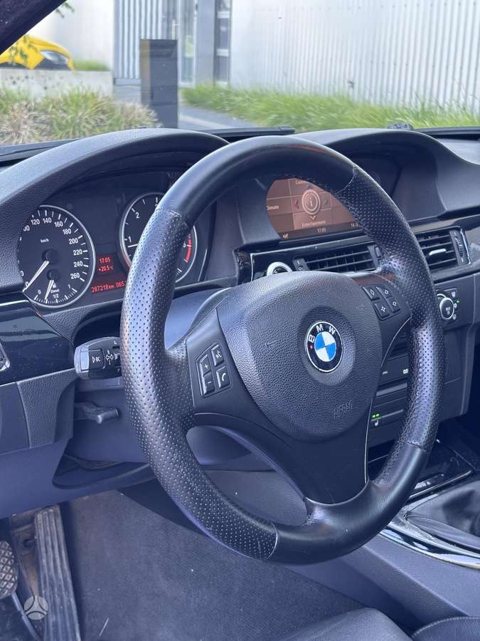 BMW 320, 2.0 l., wagon