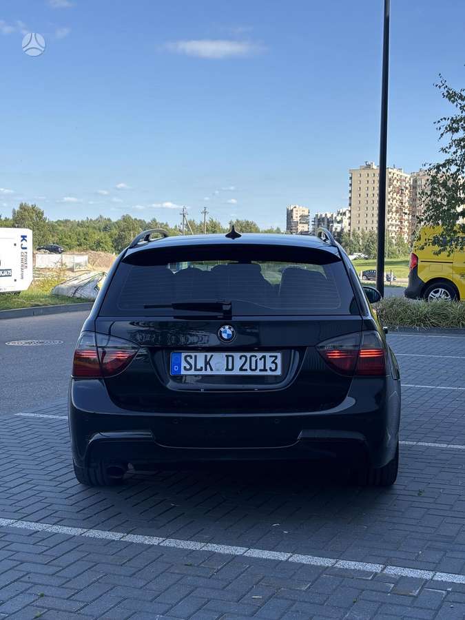 BMW 320, 2.0 l., wagon